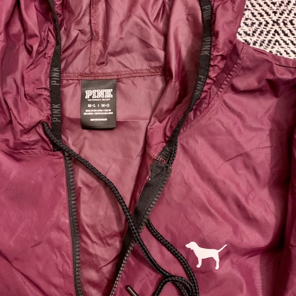 COPY - VS Pink Windbreaker - Picture 3 of 6